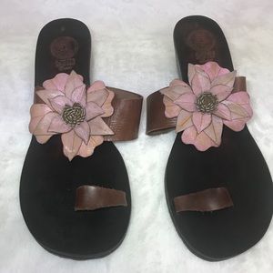 Vintage Artisan Womens Sandals Brown Pink Size 9